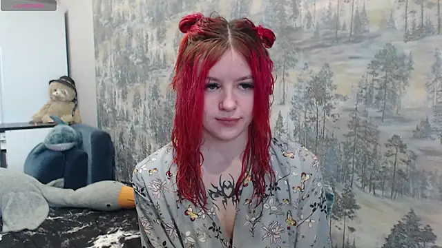   Elina   online show from 10/28/25, 04:38