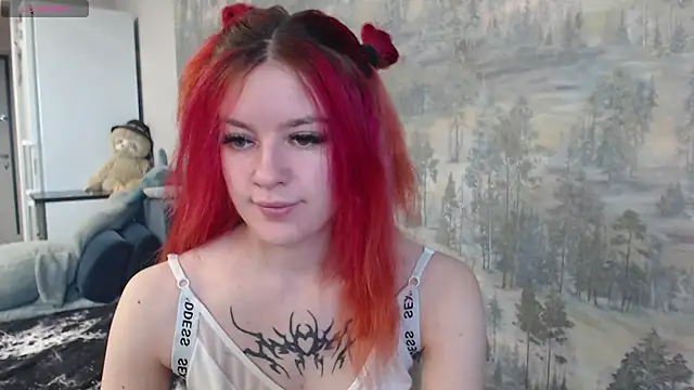   Elina   online show from 10/29/25, 05:10