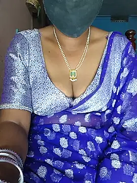 Snapshot of SindhuHappy chatting on 07/21/26, 11:29 SindhuHappy online show from 07/21/26, 11:29
