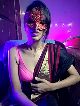 royeoy22 online show from 09/24/25, 01:58