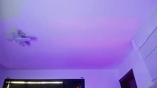  Charlotte Collins  online show from 04/12/26, 02:22