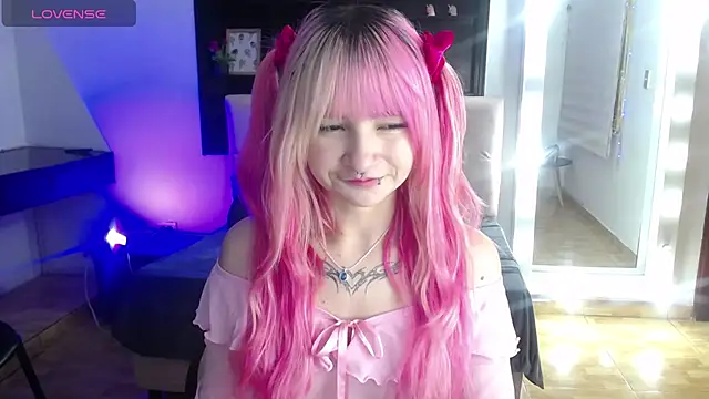  Charlotte Collins  online show from 07/01/26, 04:29