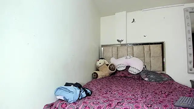 sophiaydaphne online show from 11/05/25, 03:23