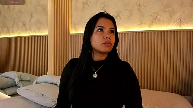Snapshot of Liss-Reyes chatting on 05/30/26, 01:30 Liss-Reyes online show from 05/30/26, 01:30