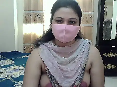 Snapshot of Elena_cruz5 chatting on 10/21/25, 07:31 Elena cruz5 online show from 10/21/25, 07:31