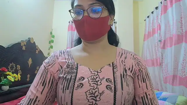 Snapshot of Elena_cruz5 chatting on 03/04/26, 07:42 Elena cruz5 online show from 03/04/26, 07:42