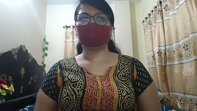 Snapshot of Elena_cruz5 chatting on 03/17/26, 06:11 Elena cruz5 online show from 03/17/26, 06:11