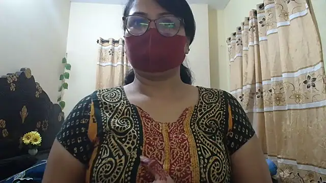 Snapshot of Elena_cruz5 chatting on 03/22/26, 05:27 Elena cruz5 online show from 03/22/26, 05:27