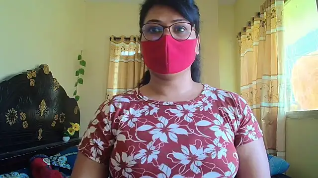Snapshot of Elena_cruz5 chatting on 03/27/26, 07:25 Elena cruz5 online show from 03/27/26, 07:25