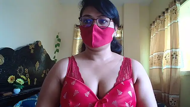 Snapshot of Elena_cruz5 chatting on 04/10/26, 05:12 Elena cruz5 online show from 04/10/26, 05:12