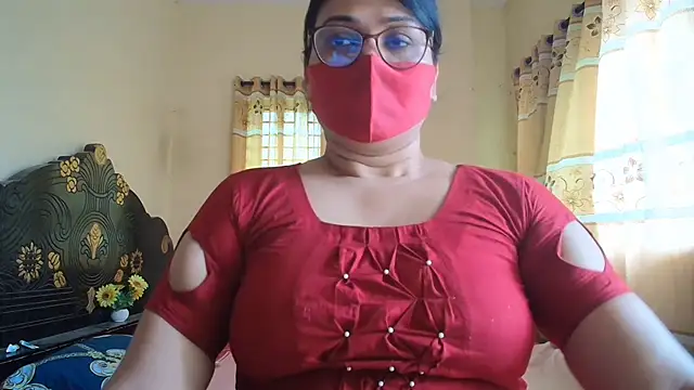 Snapshot of Elena_cruz5 chatting on 07/16/26, 05:57 Elena cruz5 online show from 07/16/26, 05:57