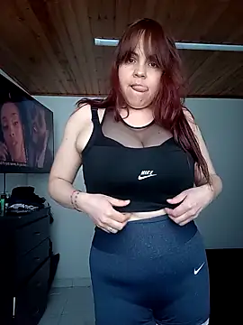 Snapshot of CARITOMIO chatting on 10/30/25, 04:19 CARITOMIO online show from 10/30/25, 04:19