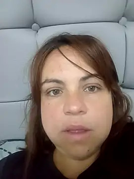 Snapshot of CARITOMIO chatting on 12/14/25, 10:42 CARITOMIO online show from 12/14/25, 10:42