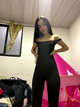 sashaxxx1630 online show from 10/12/25, 10:53