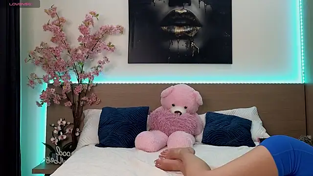 anexblondie online show from 11/10/25, 03:22