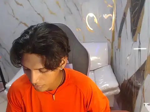 Snapshot of bull_cam chatting on 09/18/25, 07:05 bull cam online show from 09/18/25, 07:05