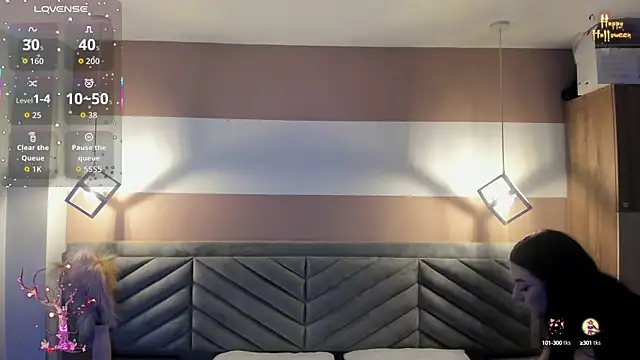 Mia Valentine  online show from 10/14/25, 08:31