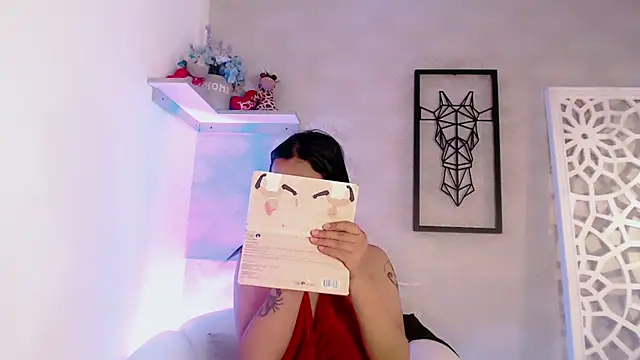 Lunyhose online show from 08/04/26, 06:43