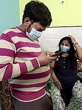 Snapshot of kamini_bhabhi chatting on 12/03/25, 06:28 kamini bhabhi online show from 12/03/25, 06:28