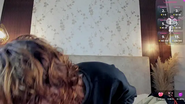 DarcyCullen online show from 09/18/25, 12:07