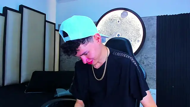 Deivid oficial20 online show from 10/28/25, 07:27