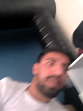 Snapshot of ahmet4090 chatting on 09/23/25, 11:46 ahmet4090 online show from 09/23/25, 11:46