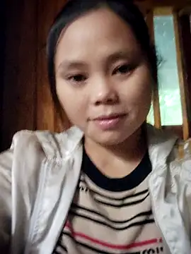 omiu-baby online show from 10/26/25, 12:27