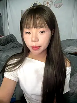 SarahBeii online show from 10/26/25, 03:40