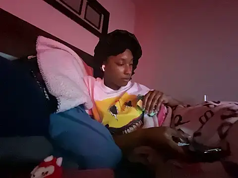 Brooke012 online show from 04/11/26, 07:45