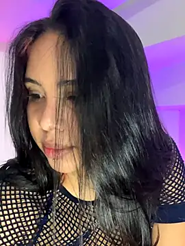 Snapshot of P_A_U_L_I_N_A_ chatting on 09/11/25, 04:45 P A U L I N A online show from 09/11/25, 04:45