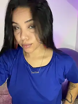 Snapshot of P_A_U_L_I_N_A_ chatting on 09/25/25, 03:21 P A U L I N A online show from 09/25/25, 03:21