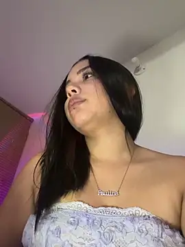 Snapshot of P_A_U_L_I_N_A_ chatting on 12/05/25, 03:04 P A U L I N A online show from 12/05/25, 03:04