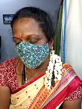 umashreetamil online show from 11/17/25, 04:46