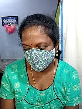 umashreetamil online show from 12/23/25, 06:44