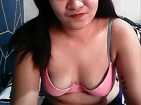 Snapshot of xxkitty27xx chatting on 09/10/25, 02:55 xxkitty27xx online show from 09/10/25, 02:55