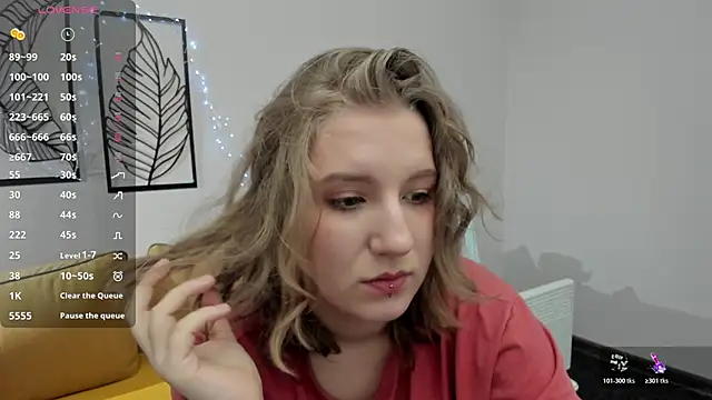 Hailey Foxy online show from 02/20/26, 12:27