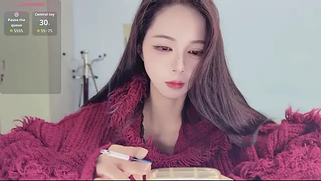 Sue101010 online show from 11/23/25, 05:46