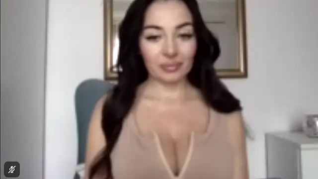 Snapshot of StellaSensual chatting on 11/27/25, 07:54 StellaSensual online show from 11/27/25, 07:54