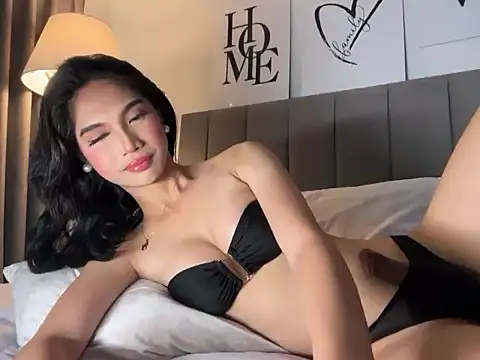 yourladycess  online show from 03/06/26, 04:53