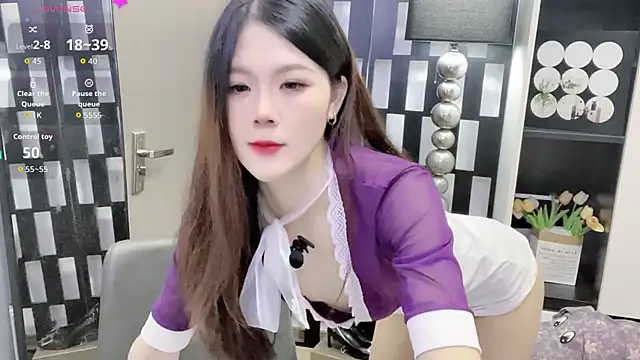 Yueyue-MM online show from 10/29/25, 12:35