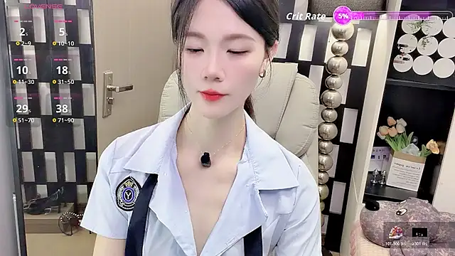 Yueyue-MM online show from 05/13/26, 01:03