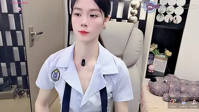 Yueyue-MM online show from 06/11/26, 02:53