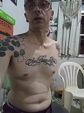 dinho carioca online show from 02/23/26, 03:04