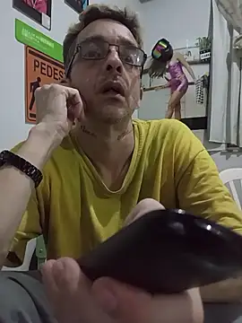 dinho carioca online show from 06/16/26, 01:47