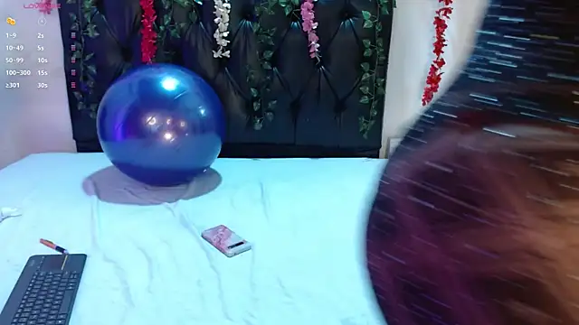  SARAI DUPONT online show from 03/08/25, 12:11