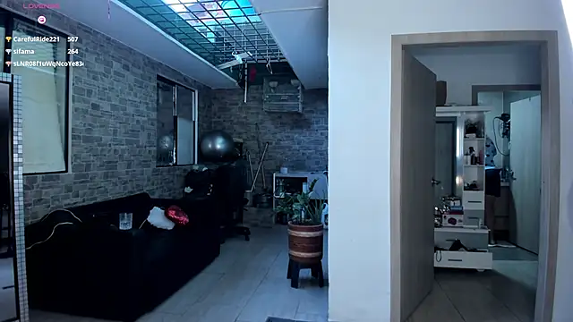  SARAI DUPONT online show from 04/09/26, 11:15