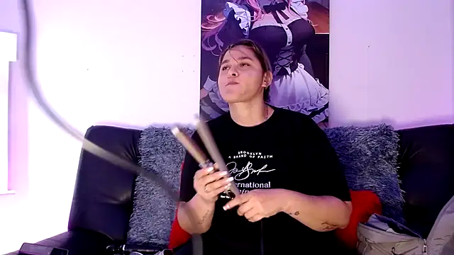 LAHILA COOPERR online show from 11/20/25, 12:16