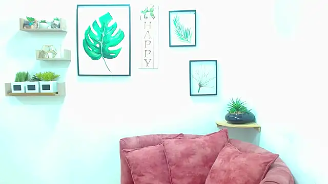 Snapshot of Aliciacute__ chatting on 02/19/26, 07:10 Aliciacute online show from 02/19/26, 07:10