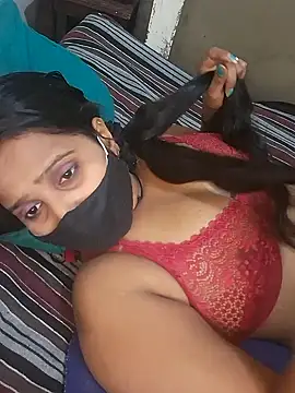 Minu love online show from 04/01/26, 07:00