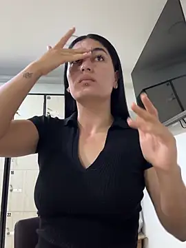 Scarlett 12 online show from 09/25/25, 11:14